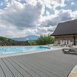 Krupowka Mountain - Widokowy Z Basenami I Wellness 호텔 슈차이르크