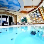 Krupowka Mountain - Widokowy Z Basenami I Wellness 4* 슈차이르크