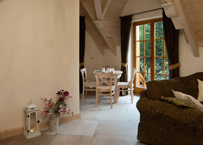 Hotel Krupowka Mountain - Widokowy Z Basenami I Wellness 4*